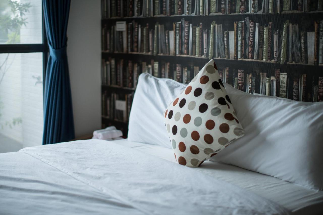 黑琵軼棧湖濱旅宿 K&B Happy Hostel Tainan Extérieur photo
